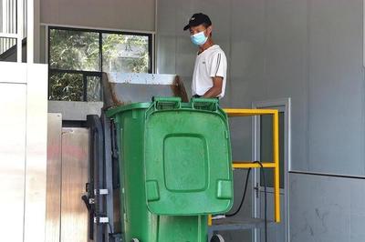 武漢工商學院 環保新科技研發，變廢為寶助力環境改善